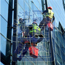 鋁塑板外墻清洗的程序是什么呢,武漢江城清洗公司帶你了解一下